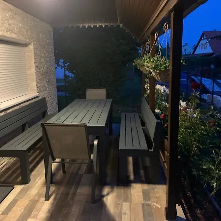 بيت للعطل Nyaralo Balatonmáriafürdő