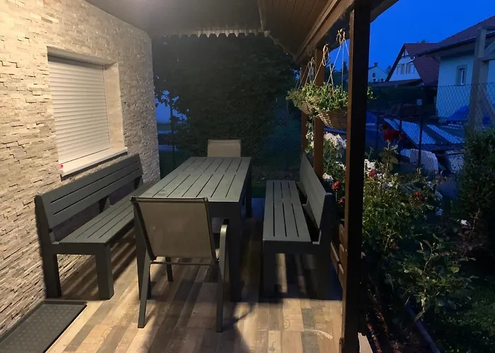 Casa de Férias Nyaralo Balatonmáriafürdő